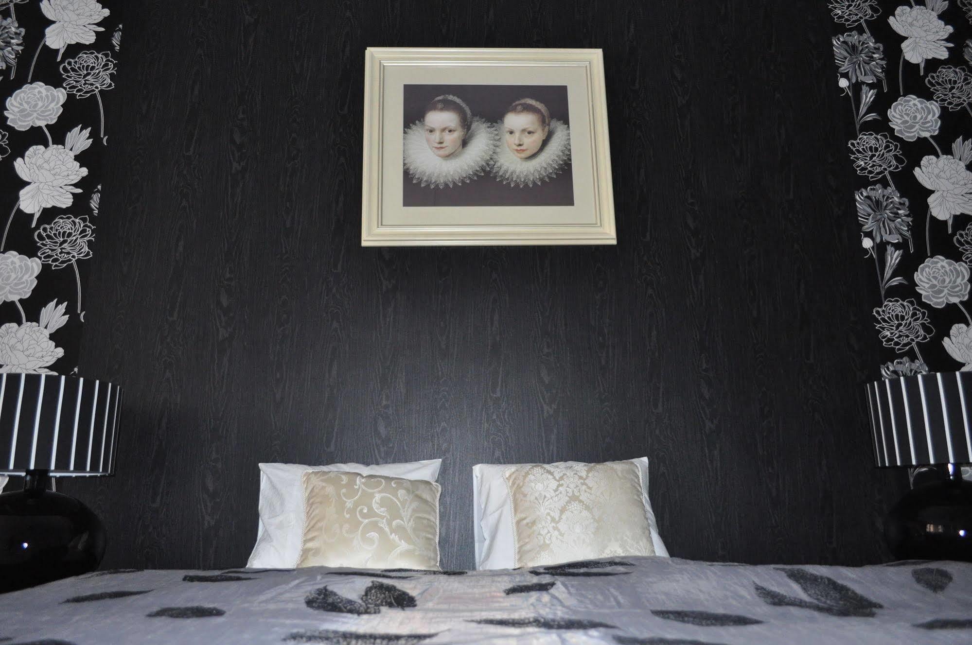 Artrooms Познан Екстериор снимка